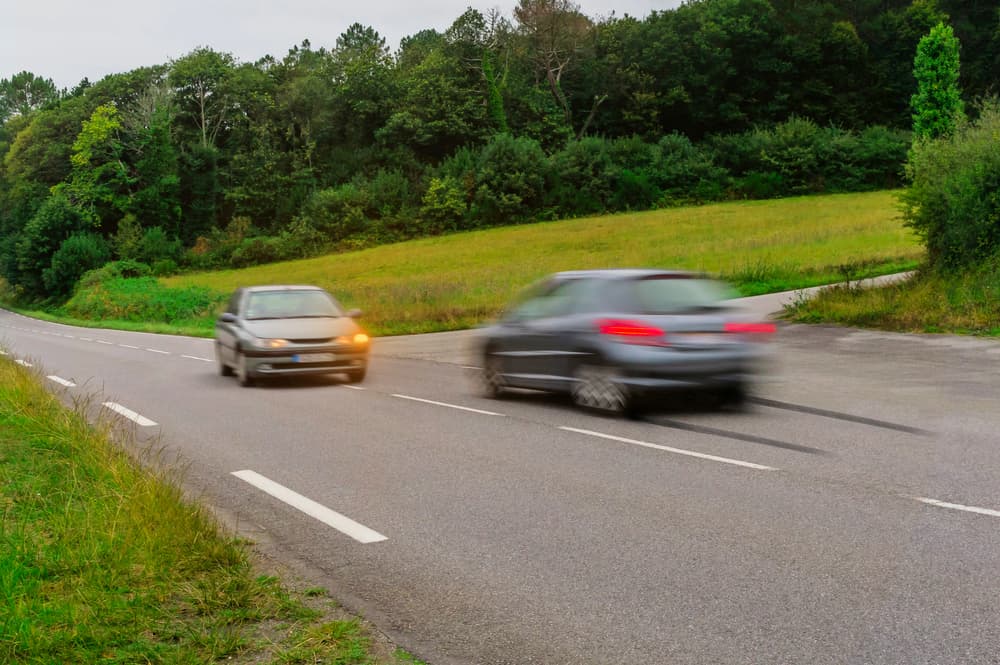 a car stopping before performing an illegal turn and entering into an accident