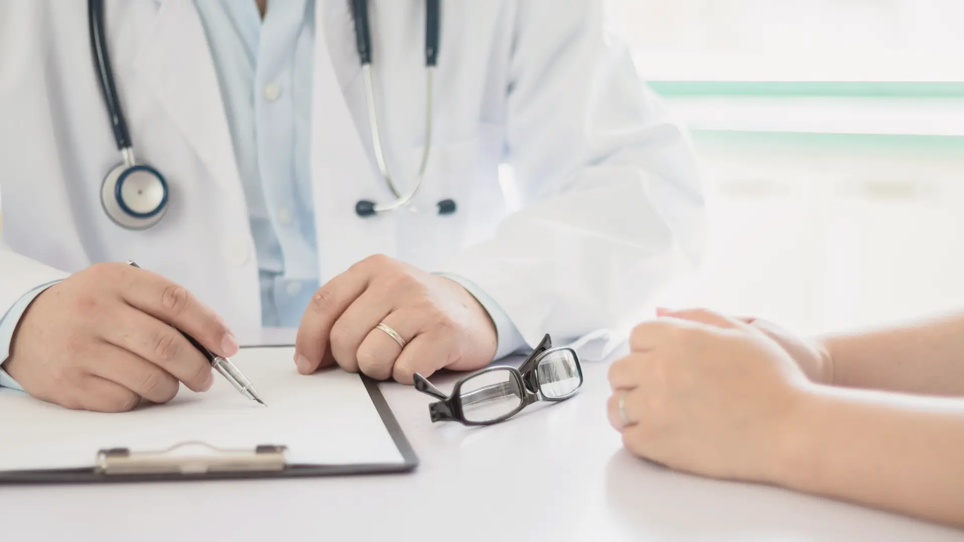 What to Say to the Doctor After Car Accident